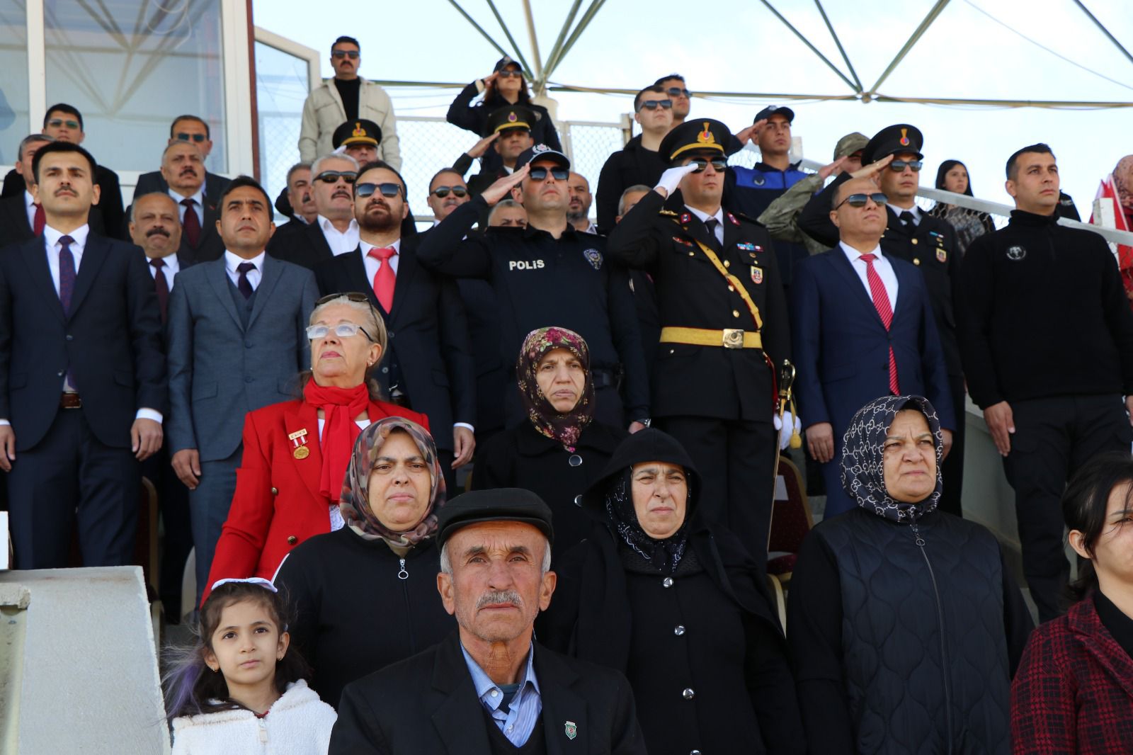 29 Ekim Cumhuriyet Bayramı, ilçemizde coşkulu ve anlamlı etkinliklerle kutlandı. 