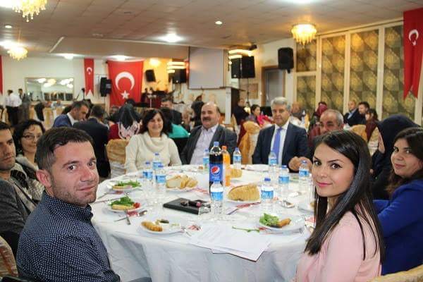 Almadan Vermeyi Seven İnsan Topluluğu