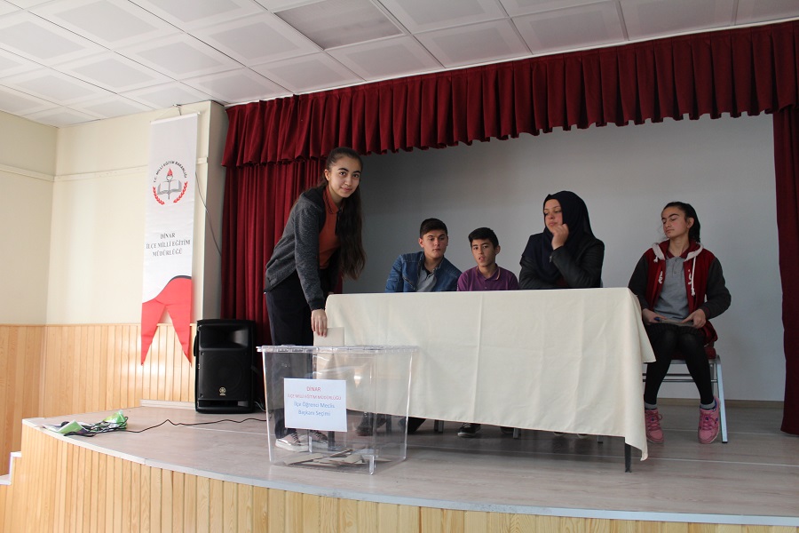 İlçe öğrenci Meclisi Temsilcisi Seçimi Yapıldı