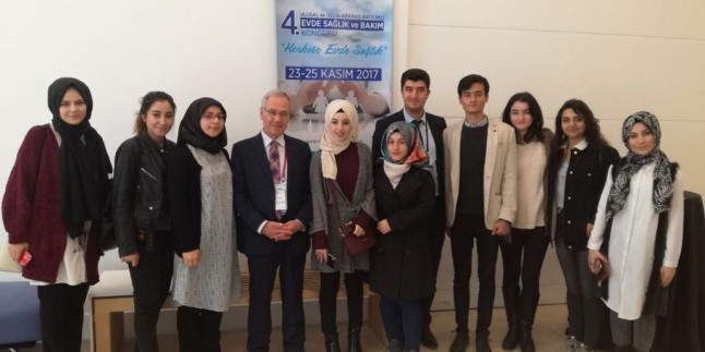Belediye Başkanı Acar’dan Gerontologlara Tam Destek