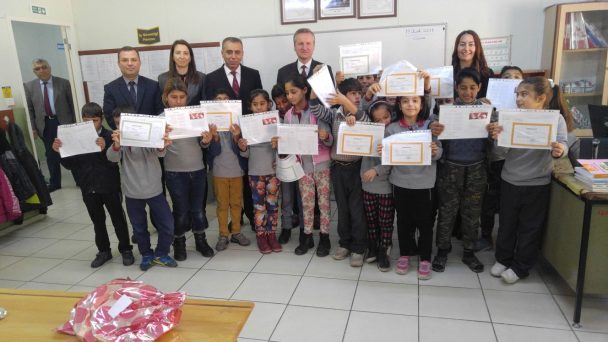 Yunus Emre İlkokulu Nda Karne Töreni