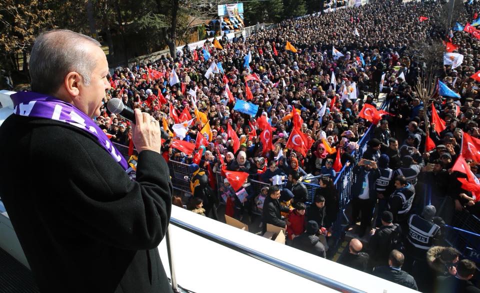 Ak Parti Dinar Kadın Kolları Başkanı çağlı Ve Yönetimi Cumhurbaşkanımız İle Buluştu