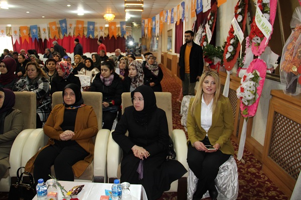 Akp Dinar Kadın Kolları Başkanı Gül Lale çağlı Seçildi