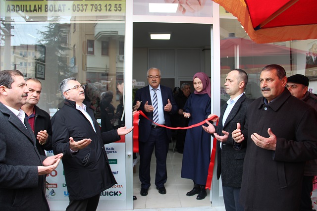Timurlar Sigorta Dinar şubesi Yoğun Bir Katılımla Açıldı