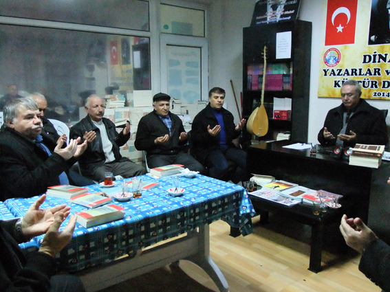 şairler şiirlerini Afrin İçin Okudular
