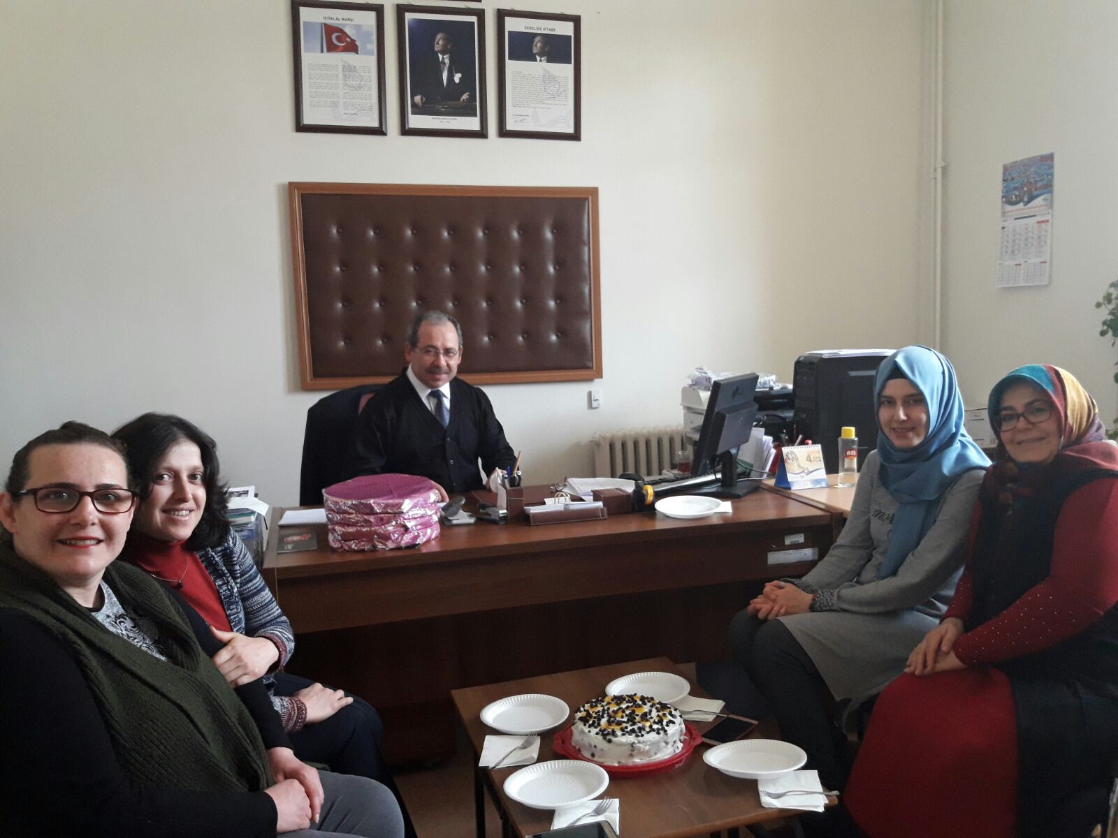 Dinar Menderes İlk Okulunda 8 Mart Dünya Kadınlar Günü Kutlandı.