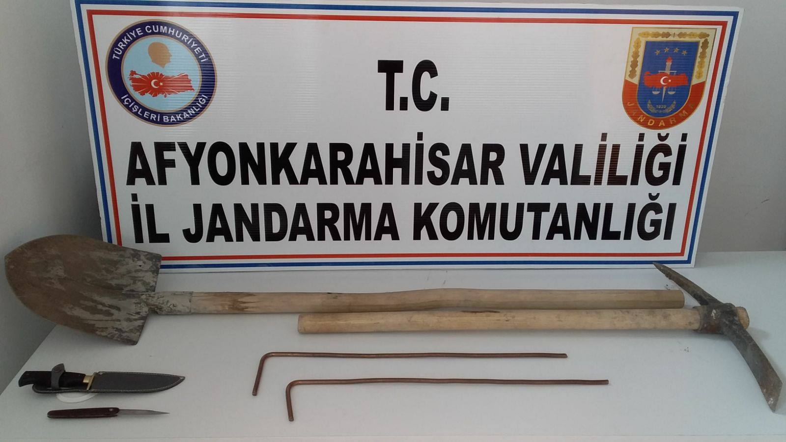 İl Jandarma Komutanlığı Ekiplerince İzinsiz Kazı Yapanlara Suç üstü