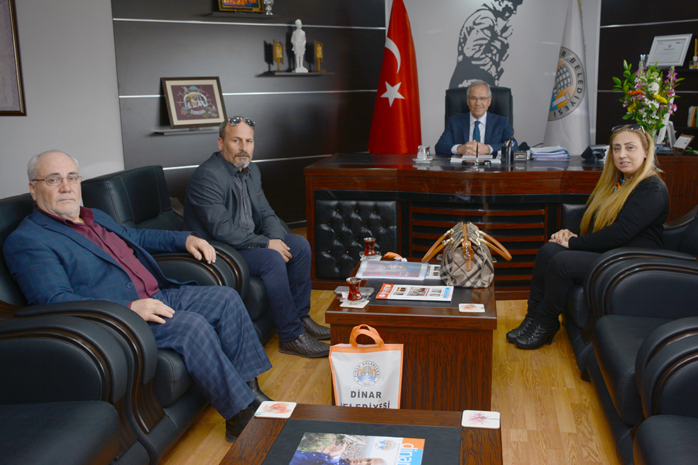 Fatoş Kadıoğlu Ve Ekibinden Ziyaret