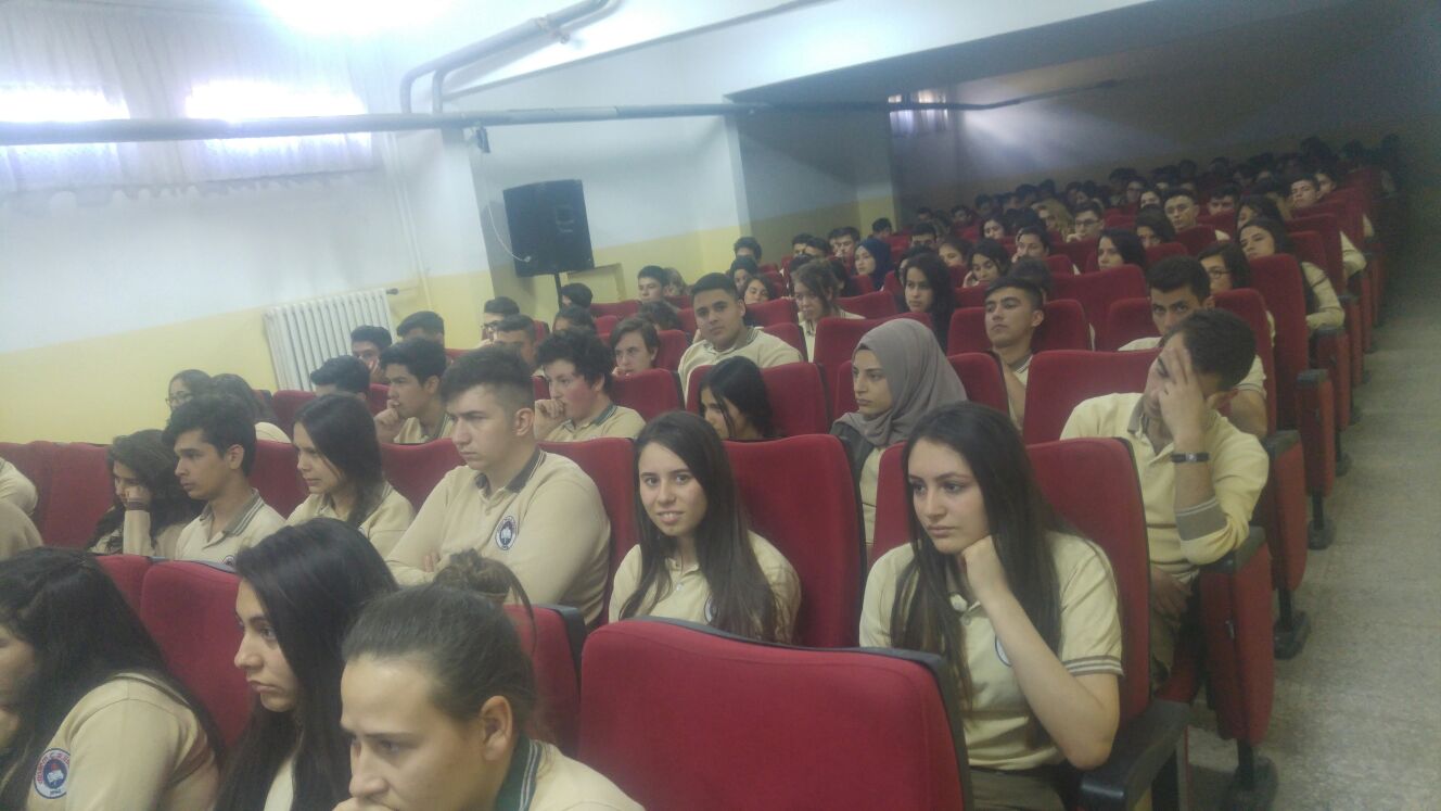 Dinar Mehmet çavuş Anadolu Lisesinde Meslek Tanıtım Seminerleri Devam Ediyor