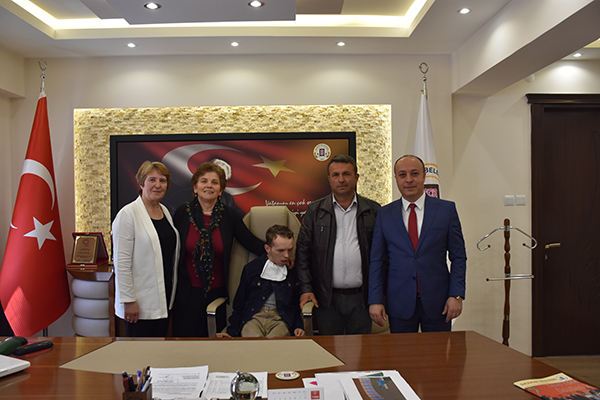 Hayatı Paylaşmak İçin Engel Yok