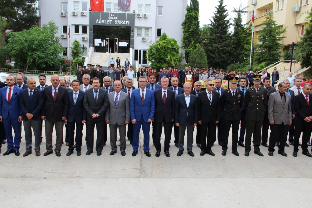 Dinar’da 19 Mayıs atatürk’ü Anma, Gençlik Ve Spor Bayramı Kutlandı