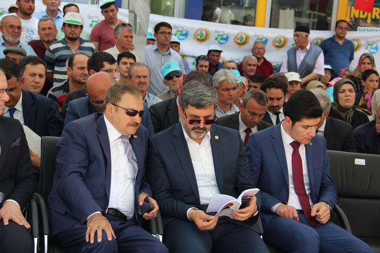 Bakan Eroğlu Dinar’da Toplu Açılışlara Katıldı