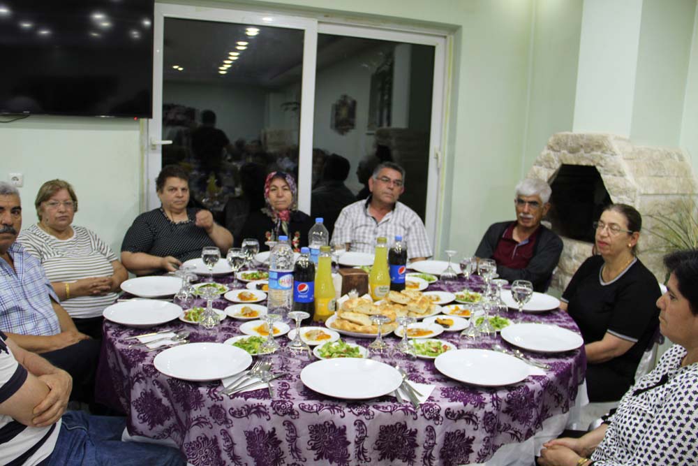 Başkan Acar Emekli öğretmenler İle İftar Yemeğinde Buluştu