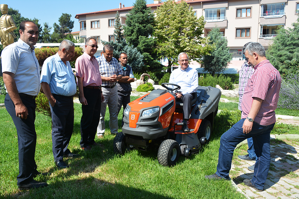 Dinar Park Ve Bahçe çalışmaları