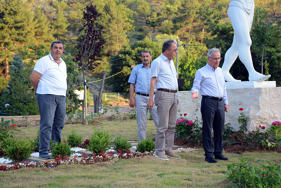 Suçıkan Park Tesislerinde Peyzaj Düzenlemesi Yapıldı