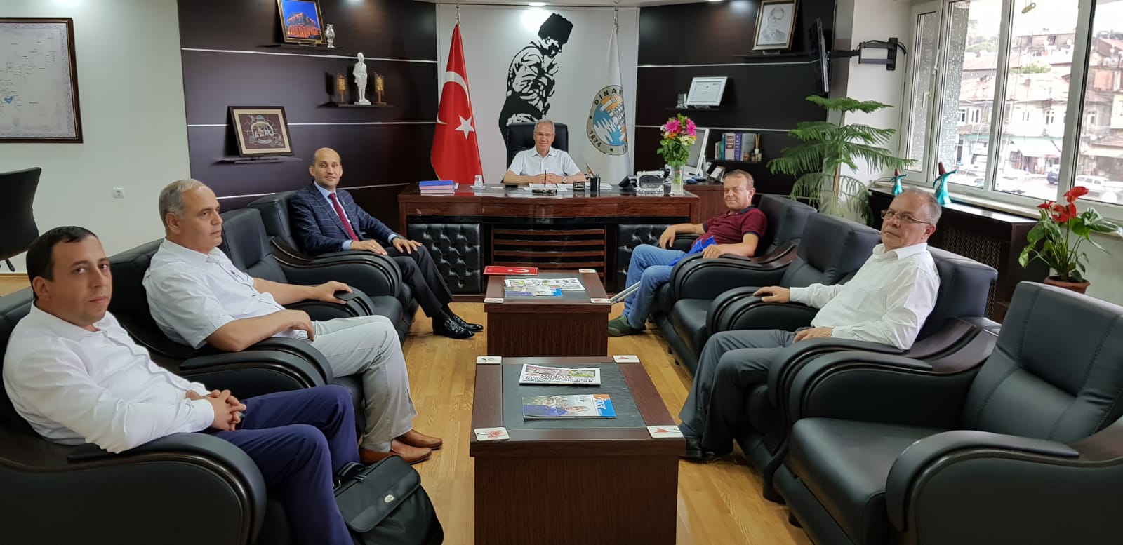 Başkan Kumartaşlı Dinar'da Başkan Acar'ı Ve Başhekimi Ziyarette Bulundu