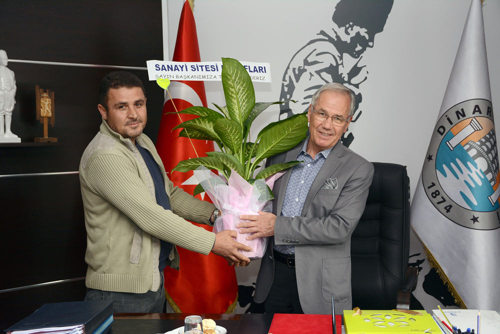 Dinar Sanayi Esnaflarından Başkan Acar’a Teşekkür Ziyareti