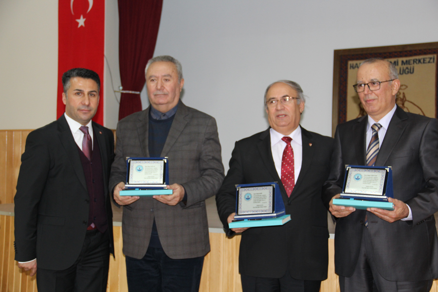 Dinar Halk Eğitim Merkezi Elveda Değil El-vefa Dedi