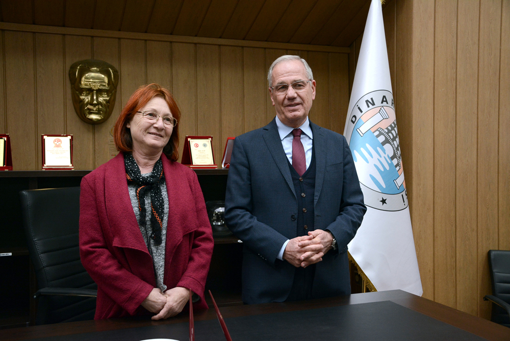 Başkan Saffet Acar İyi Parti’den Adaylığını Açıkladı
