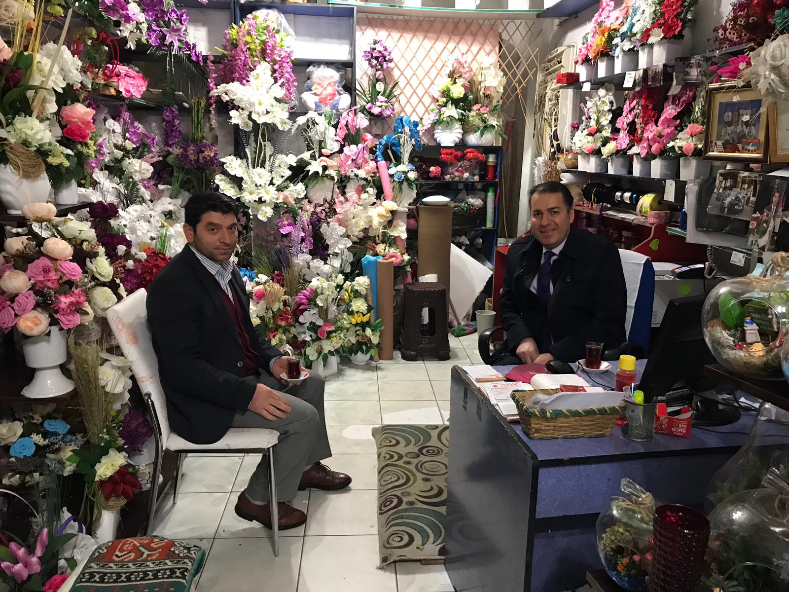 İlçe Kaymakamı Selami Kapankaya, Pınarbaşı Mahalle Muhtarı Aziz Yılmaz'ı Ziyaret Etti