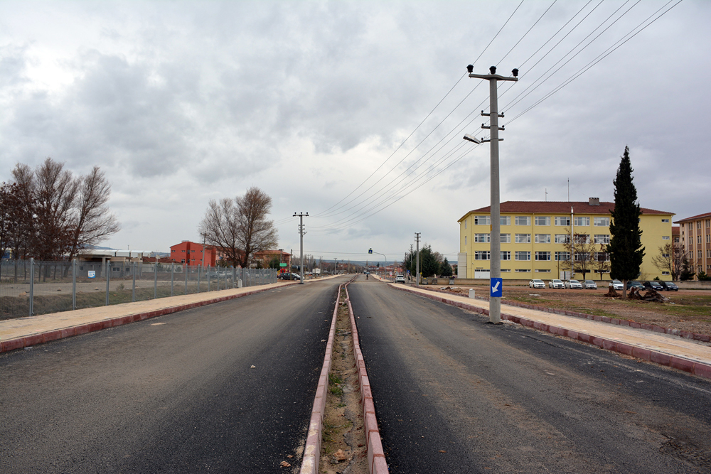 Dinar’ın İlk Duble Bulvar Yol çalışması Tamamlandı