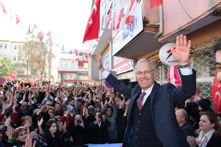 Dinar’da Millet İttifakı Seçim Bürosu Açıldı