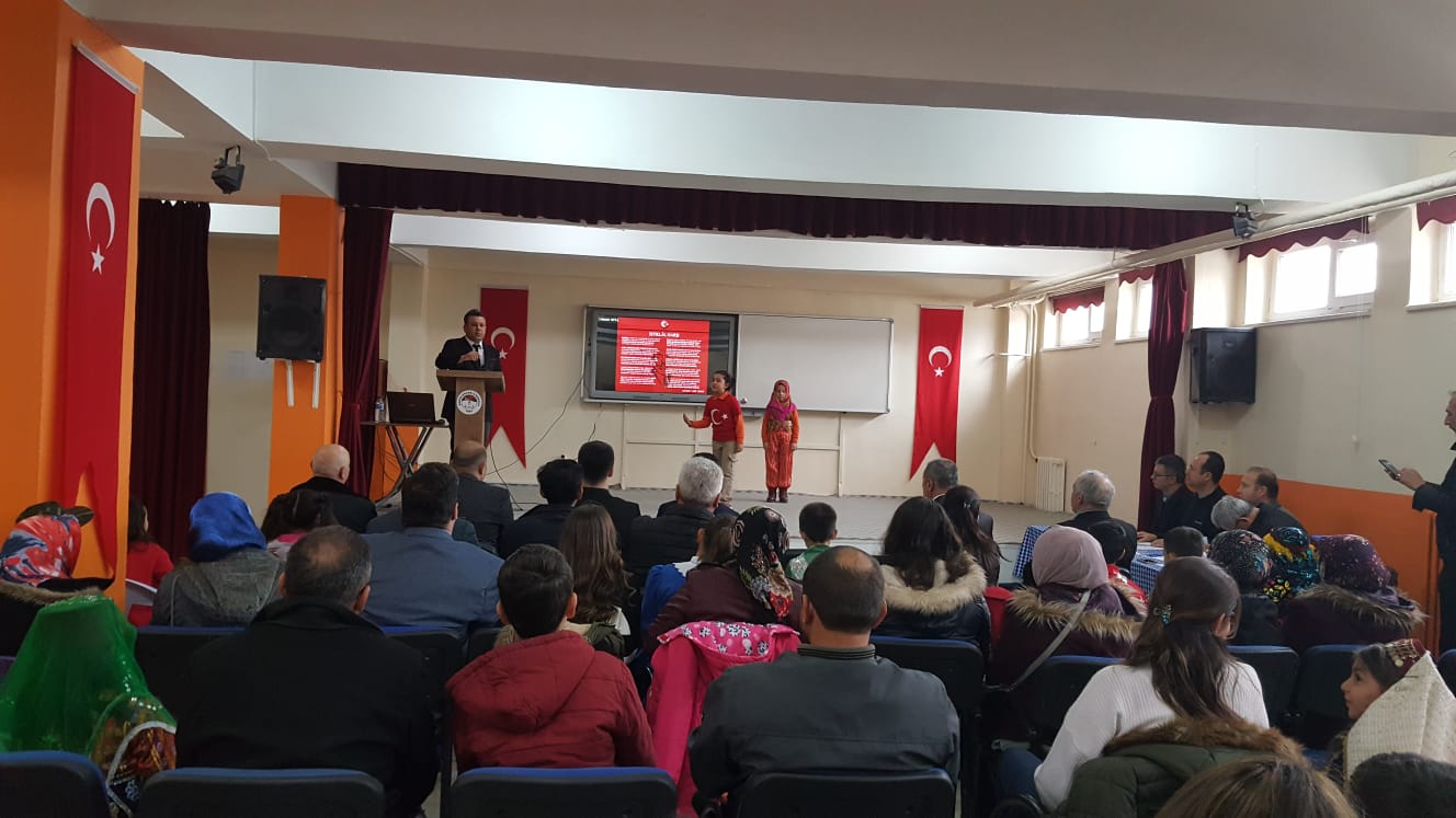 İstiklal Marşı'nı En Güzel Okuyan öğrenci Belli Oldu