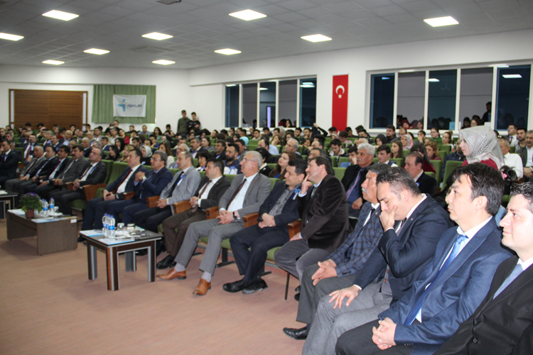Afyonkarahisar İşkur, Dinar Meslek Yüksekokulu'nda (myo) Kariyer Günü Düzenlendi