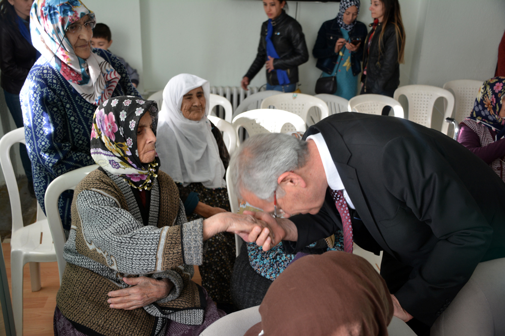 Başkan Acar’dan “yaşlılara Saygı” Ziyareti