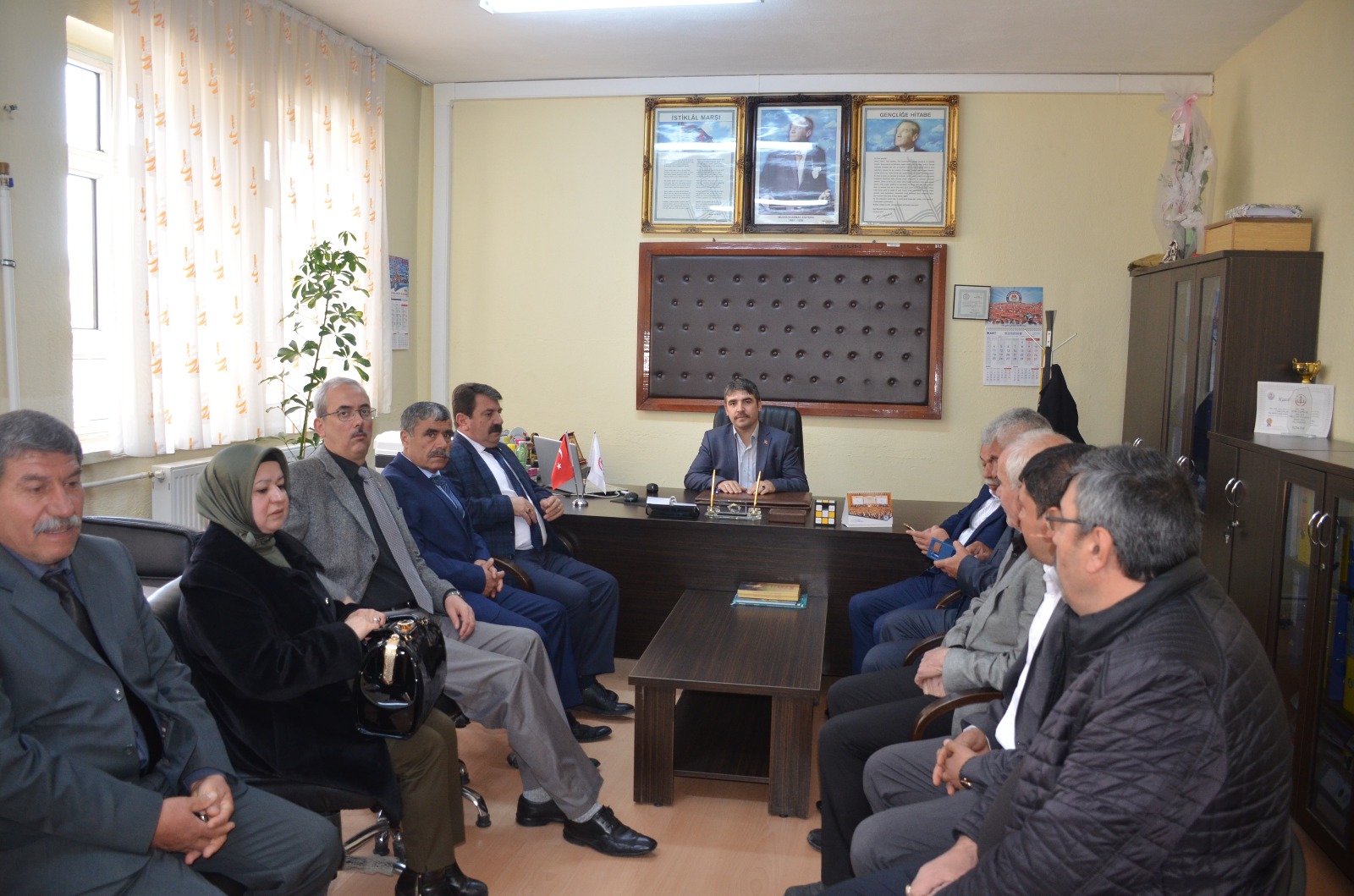 Ak Parti Belediye Başkan Adayı Nihat Sarı, Eğitim Kurumlarını Ziyaret Etti