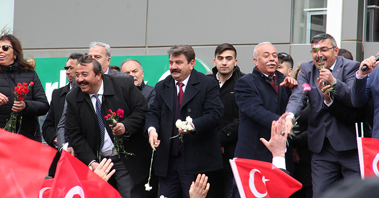 Dinar’da Cumhur İttifakı Adayı Nihat Sarı Kazandı