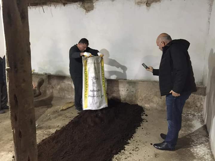Dinar Akgün Köyünde Solucan Gübresi üretimi Başladı