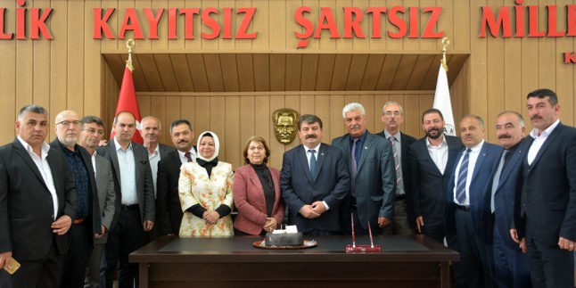Belediye Başkanı Nihat Sarı İlk Meclis Toplantısını Yaptı