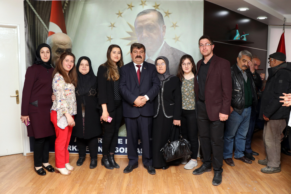 Dinar Belediye Başkanı Nihat Sarı Görevine Başladı