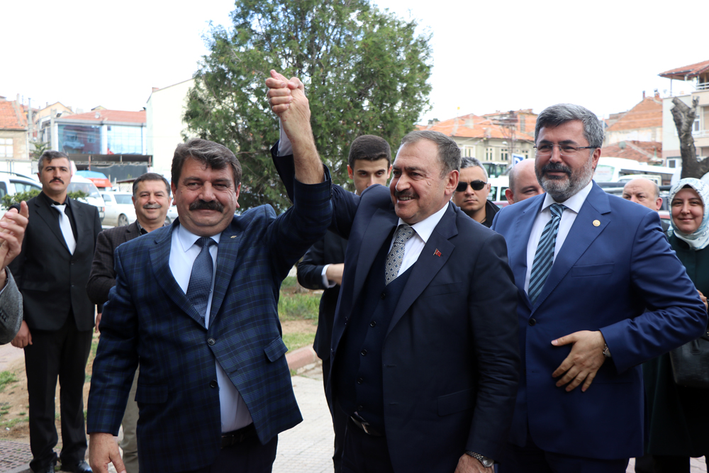 Milletvekillerinden Başkan Sarı’ya Hayırlı Olsun Ziyareti