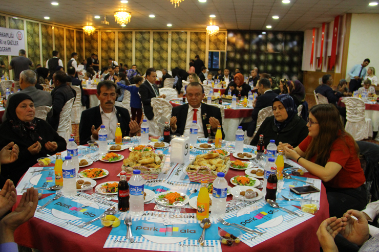 Kaymakamlıktan şehit Aileleri Ve Gazilerimize İftar Yemeği