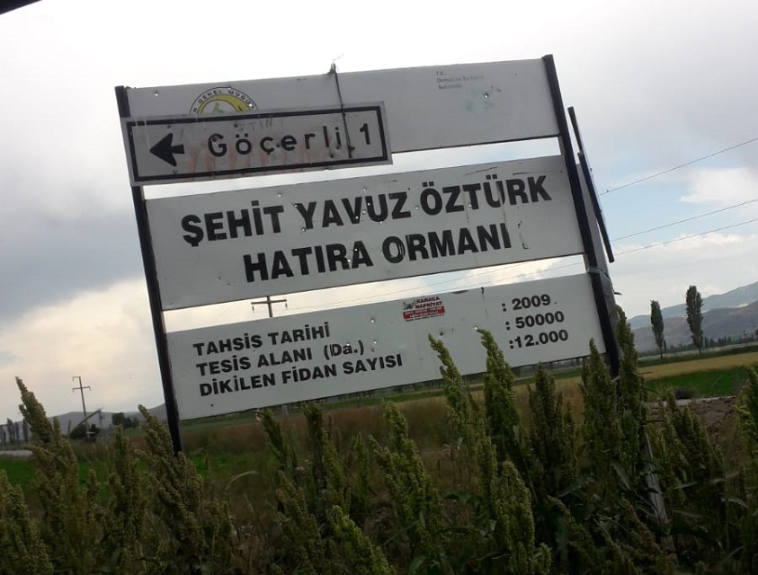 Dinarlı şehidimizin İsmi Yazılı Levhayı Kurşun Yağmuruna Tuttular