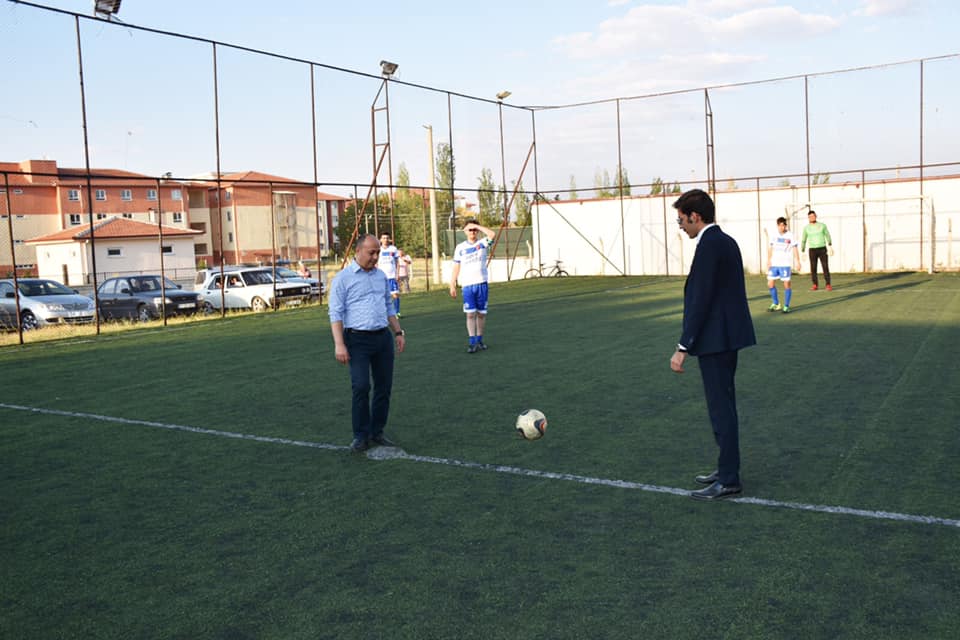 Dazkırı'da Futbol Turnuvasında İlk Düdük çalındı