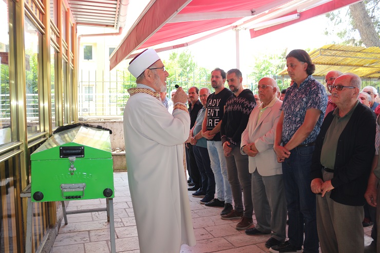 27. Dönem Belediye Başkanı Turay Yılmaz’ın Eşi Vefat Etti