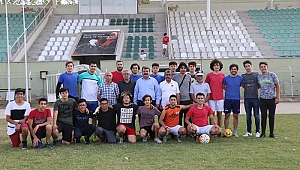 Başkan Sarı Dinar Belediye Spor Antrenmanına Katıldı