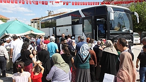 Başmakçı'da Hacı Adayları Yurda Döndü
