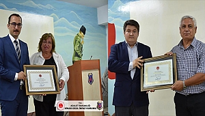 Dinar Kapalı Ceza İnfaz Kurumunda Emekli Olan Personellere Teşekkür Belgesi