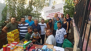İzmir'de Dinarlılar Derneğinden Kırtasiye Yardımı Yapıldı