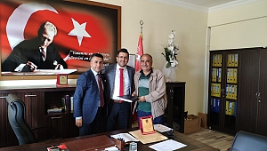 Dinar Fen Lisesinde Yeni Başkan Mahmut Taşkoparan oldu