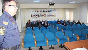 Dinar'da Servis Şoförlerine Seminer Verildi