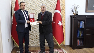 Milli Mücadele Madalyası ve Beratı Gazimize Takdim Edildi
