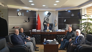 Dinar Türk Ocağından Belediye Başkanı Sarı'ya Ziyaret
