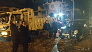 Belediyemiz Tuzlama Çalışmalarına gece de devam etti