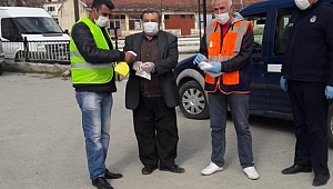 Belediyemiz tarafından Pazar yerinde korona virüsüne karşı gerekli tedbirler alındı