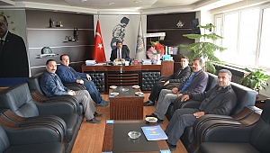 Cengi Topel İlkokulu Heyetinden Başkan Sarı'ya Ziyaret